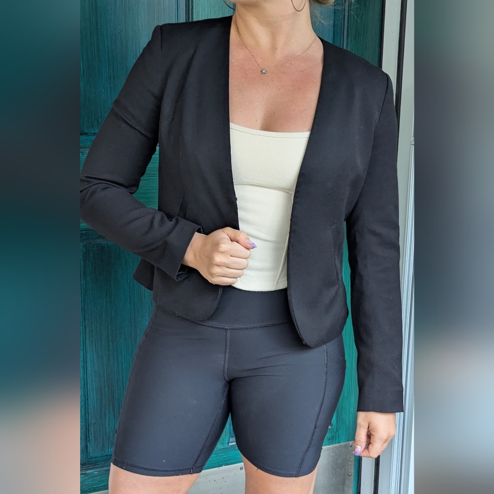 🔴 CLEARANCE   H&M Size 8 Black Women's Tailored Blazer – Workwear